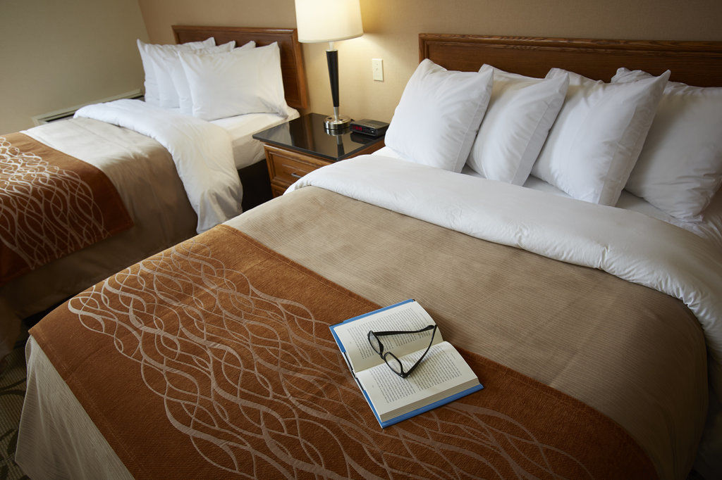 Comfort Inn Drummondville Exterior photo
