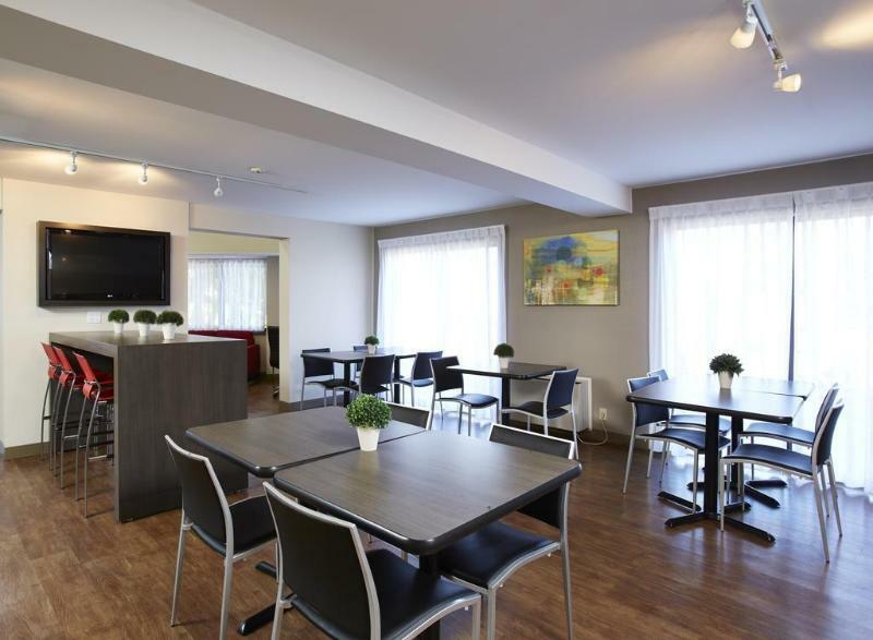 Comfort Inn Drummondville Exterior photo